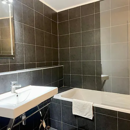 דירה Elegant Triplex - Tour Eiffel Invalides פריז