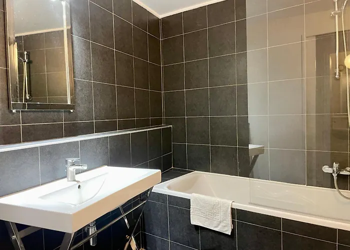 Appartement Elegant Triplex - Tour Eiffel Invalides Paris